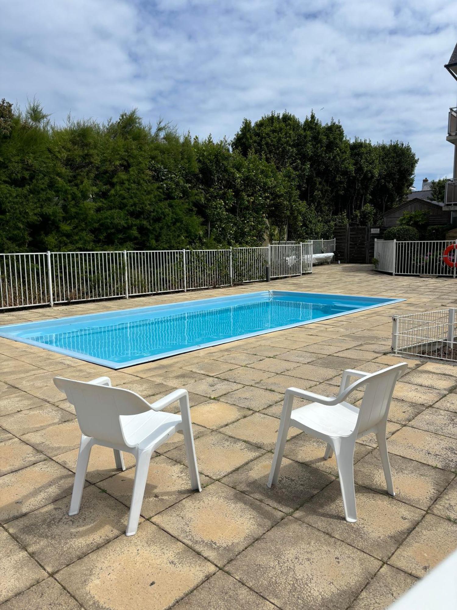Appartement Studio 4 Personnes Dans Residence Avec Piscine Quiberon Eksteriør bilde